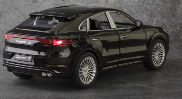 Porsche Cayenne S Coupe 1:24 21cm